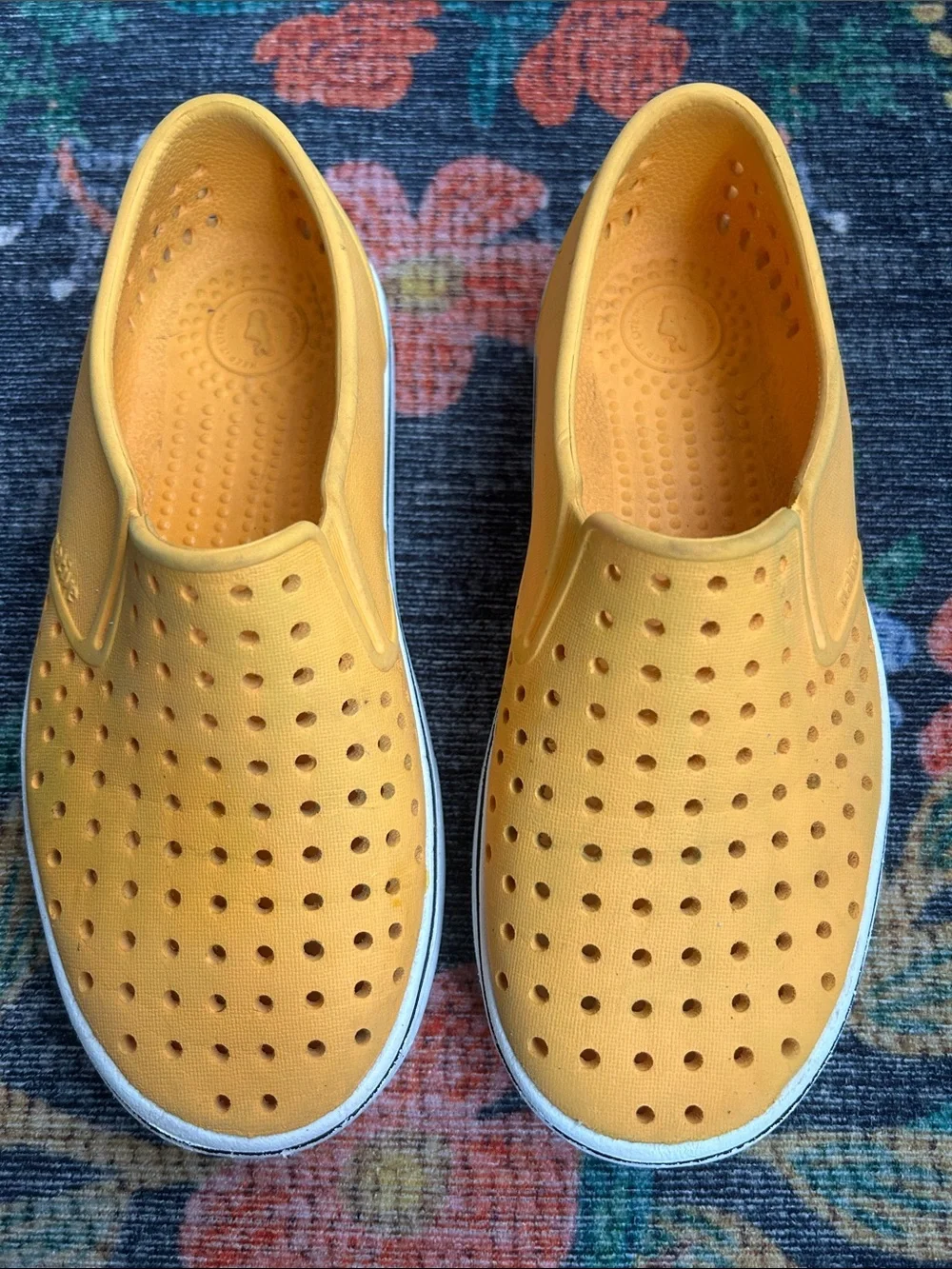 Native Kids Yellow Sneakers, Size 2